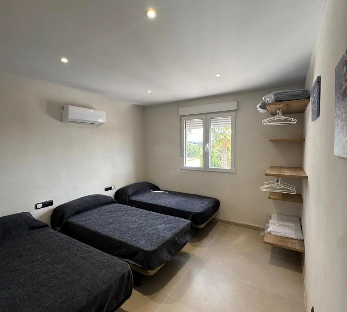 Caseta De L'Avi Camarles Holiday home